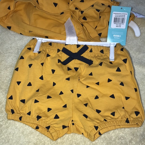 2 play outfits, PL:Baby/Old Navy, 12-18M - Picture 4 of 12